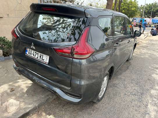 Mitsubishi xpander 2023 image 6