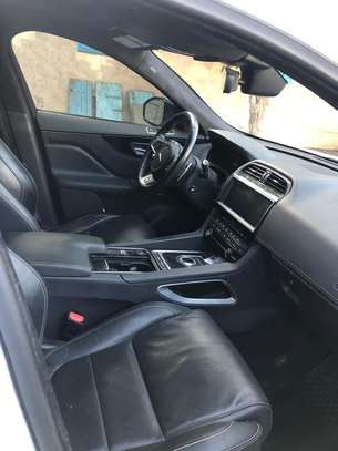 JAGUAR F-TYPE 2019 image 3