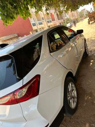 Chevrolet Equinox SUV image 9