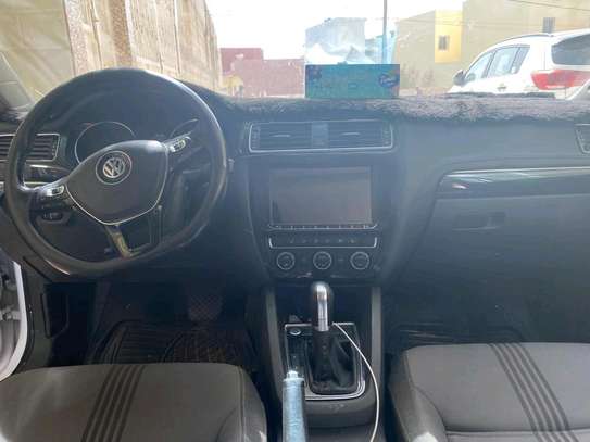 Volkswagen Jetta 2017 image 3