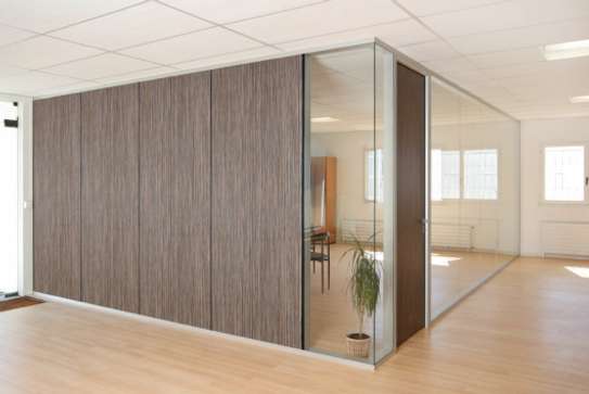 CLOISON DE BUREAU EN ALUMINIUM image 6