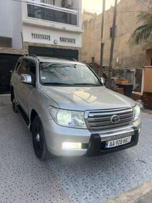 Toyota LAND cruiser v6 2009 image 10