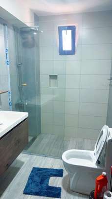 Appartement au Point E image 5