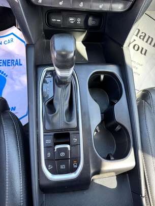 Hyundai Santa fe Sport image 10
