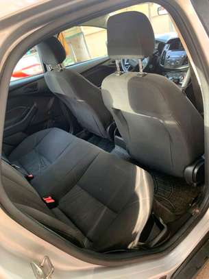 Ford focus 2017 image 5