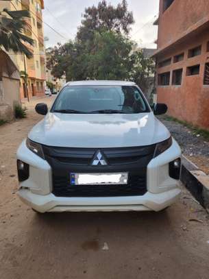 Mitsubishi L200 2021 image 1