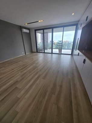 Appartement F4 vide vue sur mer à louer à Mermoz image 8