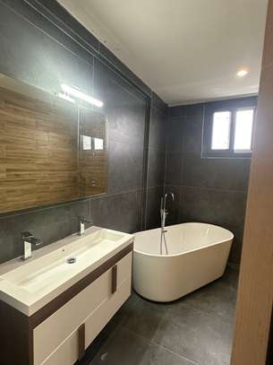 Appartement f4 avec vue/mer  à proximité du lycee mermoz image 7
