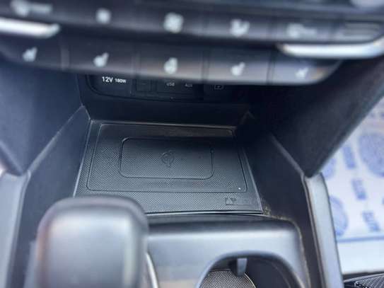 HYUNDAI SANTA FE 2019 image 6