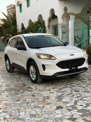Ford Escape 2022 image 3