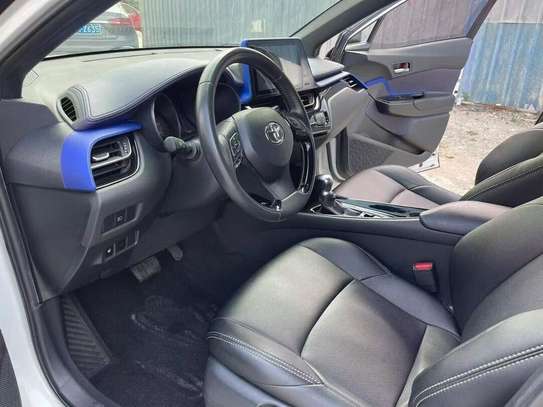 Toyota Hilux  2013 image 2