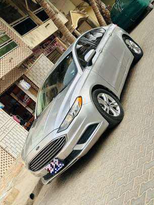 Ford Fusion 2018 image 2