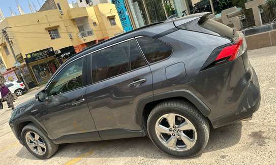 Toyota Rav 4 2021 image 14