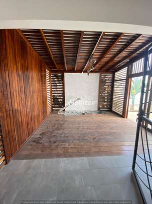 Appartement très lumineux à louer à Mermoz image 5