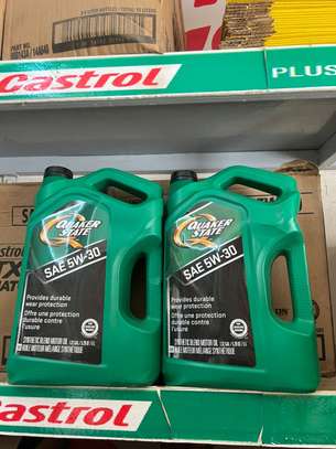 Lubrifiants automobiles Castrol et produits d’entretien image 2