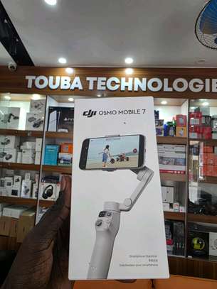 DJI osmo mobile 7 image 2