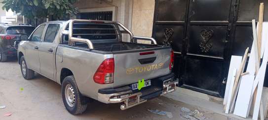 Toyota Hilux 2018 image 2