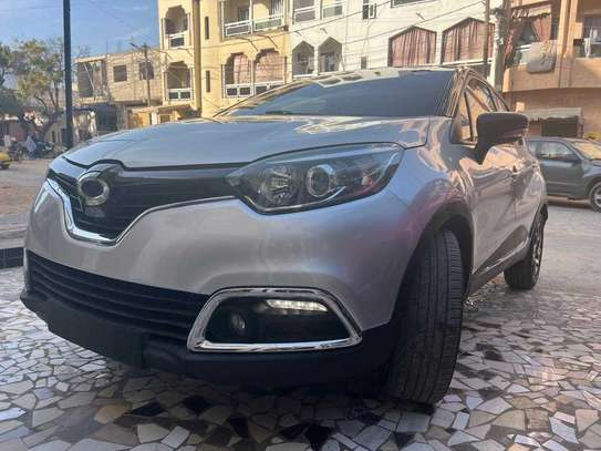Renault QM3 capture 2016 image 2