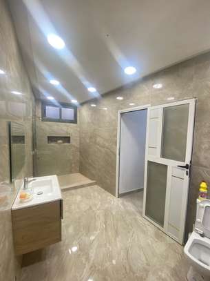 Magnifique Duplex à louer image 10
