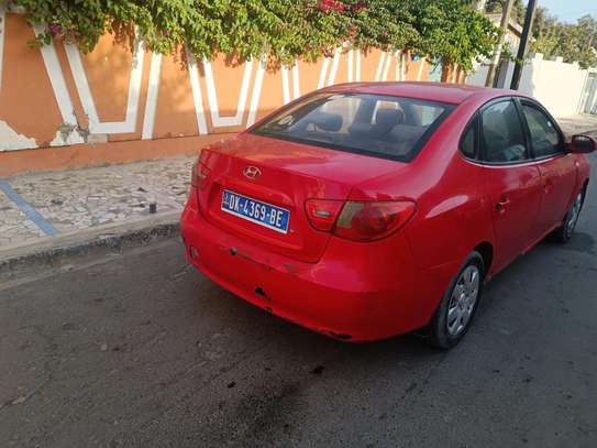 Hyundai Elantra image 6