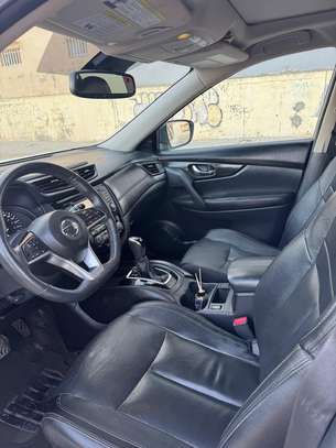Nissan Rogue 2017 image 9