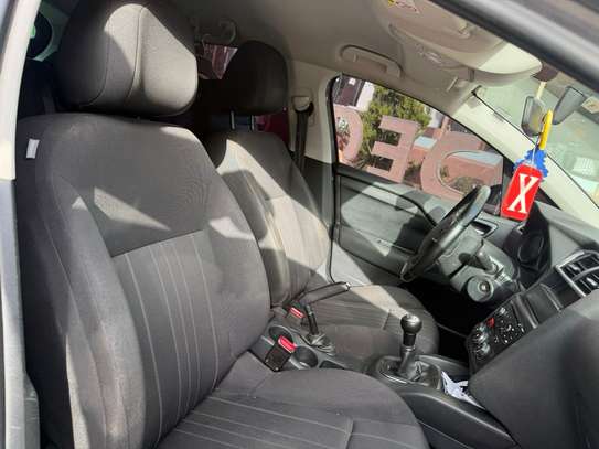 Citroën C4 2016 image 8