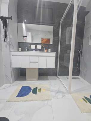 JOLI APPARTEMENT MEUBLÉ F3 À MERMOZ image 8