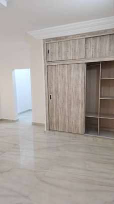 Appartement F4 à louer aux Almadies image 8