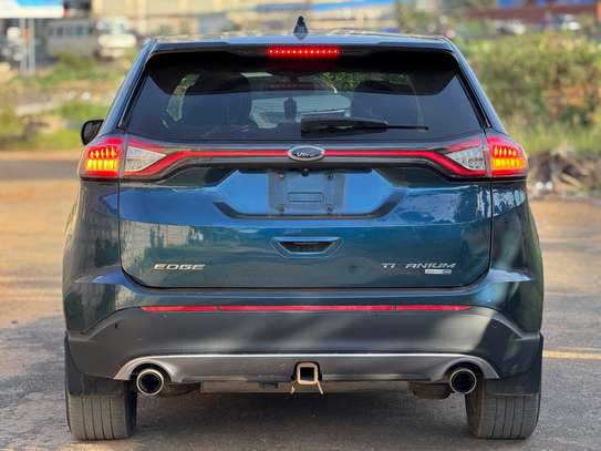 Ford Edge Titanium image 13