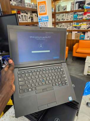 Dell latitude Latitude 7490 image 1