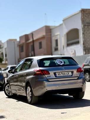 Peugeot 308 image 7