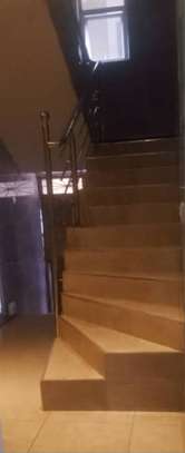 Appartement F3 à louer à sicap foire image 1