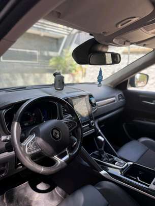 RENAULT Koleos image 8