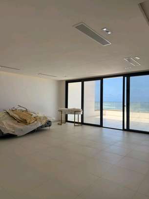 Superbe appartement vue mer au Virage image 3