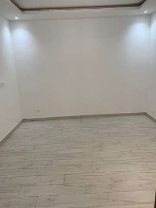 Tres bel Appartement à louer à Ngor image 11