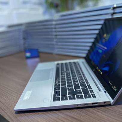 Hp EliteBook 830 G7 Corei5 512Giga ssd Ram16 10Th Gen image 4