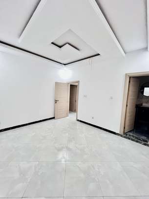 Magnifique appartement de type F4 à louer image 9
