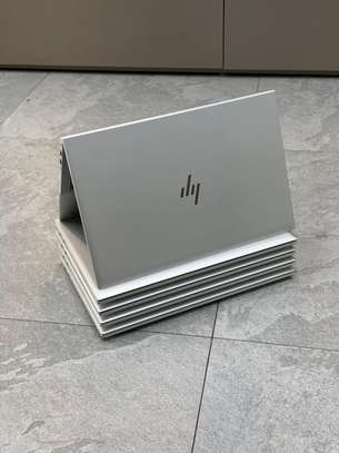 HP EliteBook 845 G7 image 2