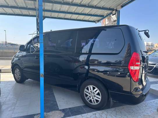 Hyundai Starex 2017 image 11