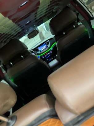 HYUNDAI TUCSON SPORT image 11