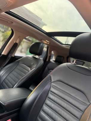 Ford Edge all black image 7