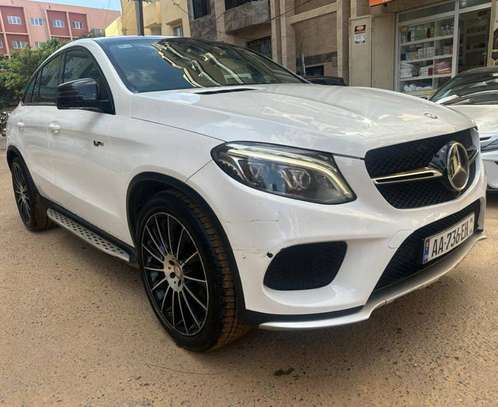 GLE 43 2016 image 2