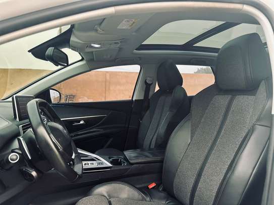 Peugeot 3008 gtline 2019 image 9