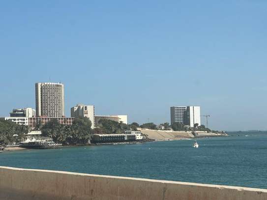 Appartement corniche plateau 2 chambres image 11