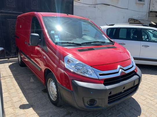 Citroën Jumpy utilitaire rouge manuel climatisé image 1