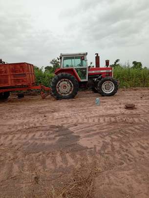 Réalisation travaux agricole tracteur Massey Fergusson image 1