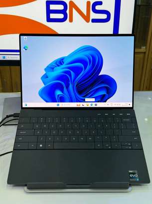 Dell XPS 13 Plus 9320 Écran tactile OLED image 3