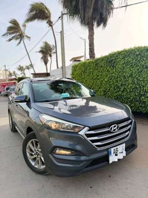Hyundai tucson image 3