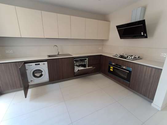CENTRE MERMOZ : MAGNIFIQUE DUPLEX TYPE F4 image 4