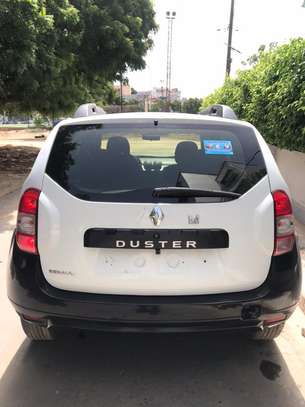 Renault Duster 2015 image 7